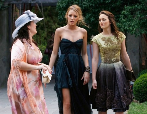 Serena entourée de Blair et Dorota